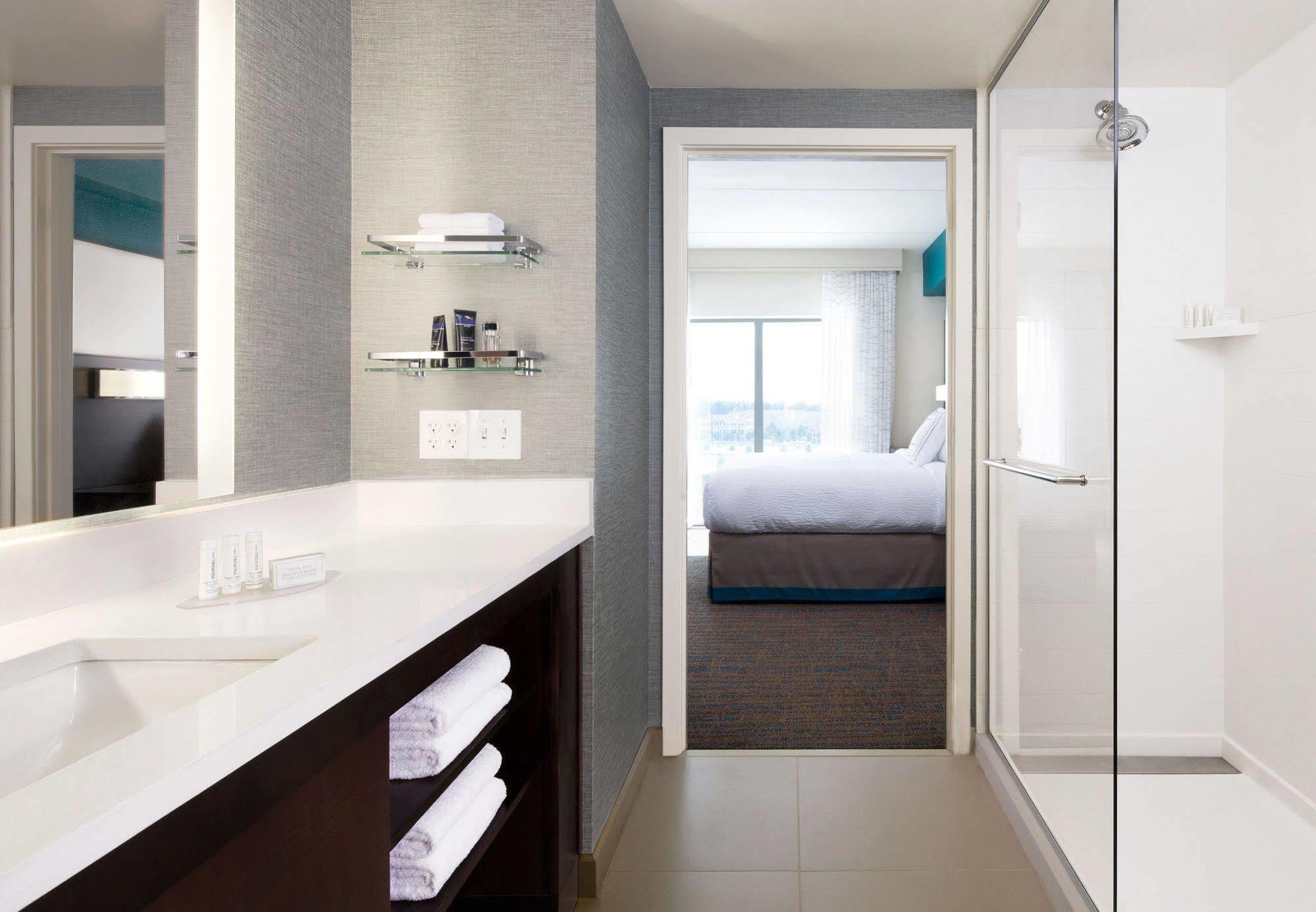 By Marriott 3*