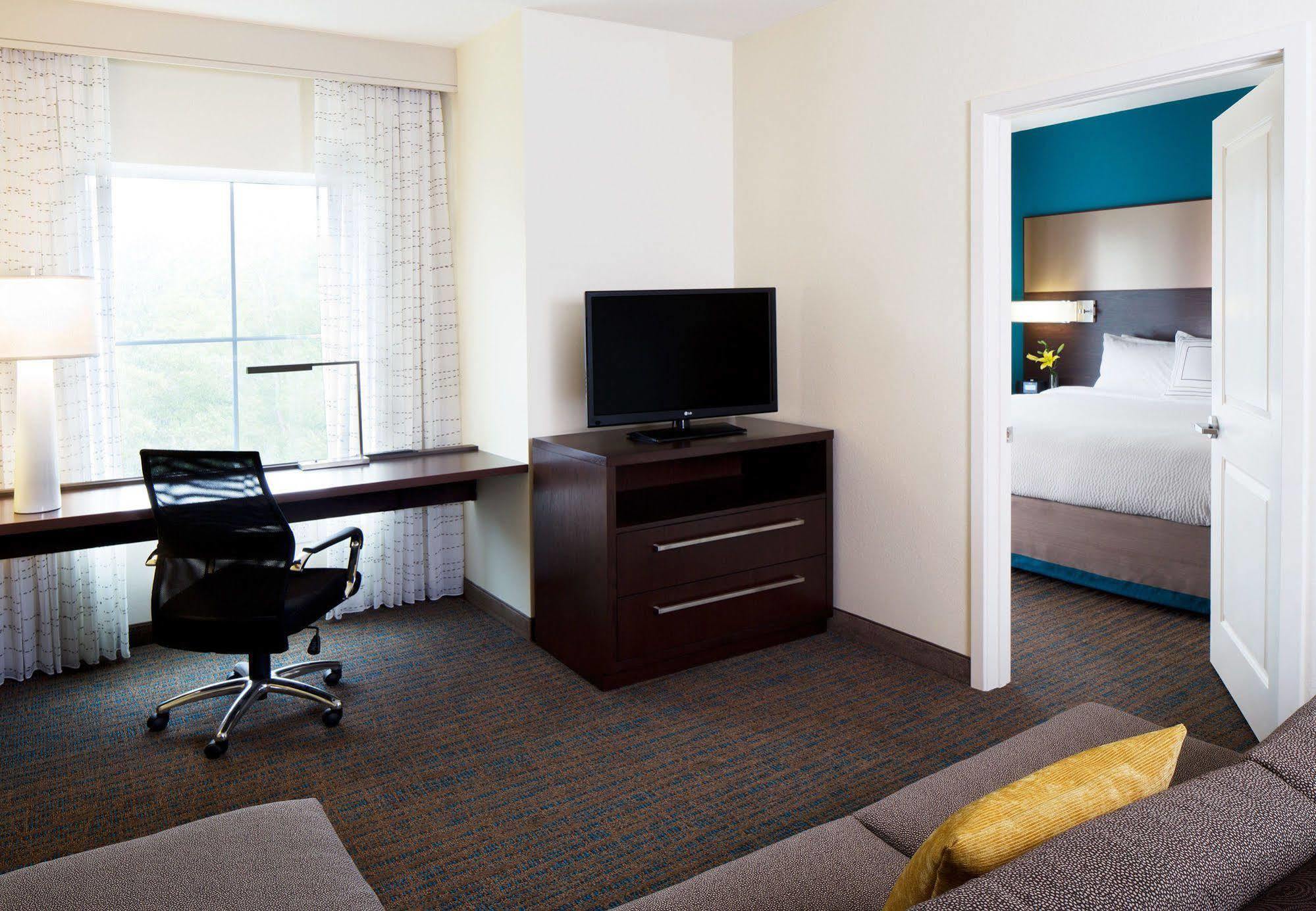 Hotel By Marriott 3*