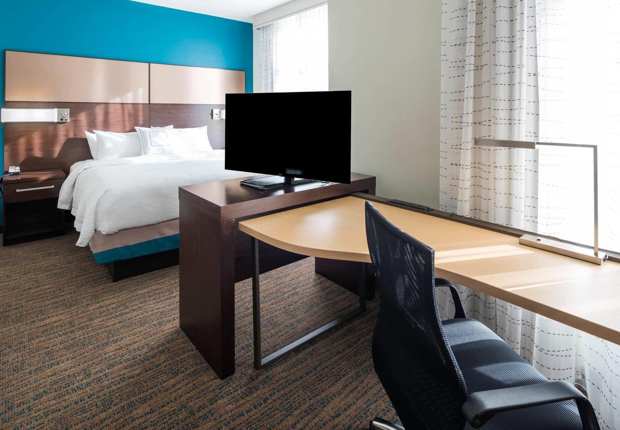 Hotel By Marriott 3*